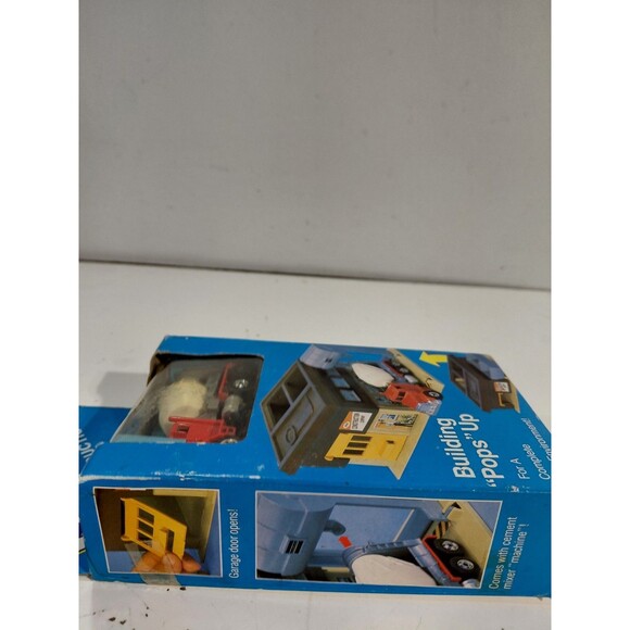 NIP Hot Wheels Pop N Play 1:64 Die Cast Cement Mixer w/ Construction Company - Picture 4 of 5
